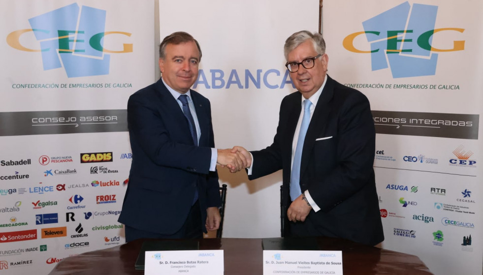 Firma del convenio de Abanca y la CEG