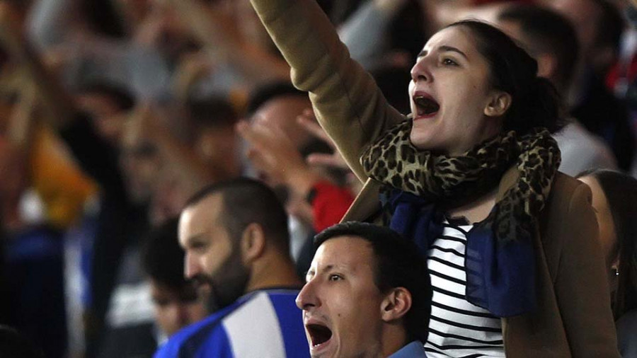 El Deportivo ha cumplido ya tres meses sin dar una alegría a Riazor