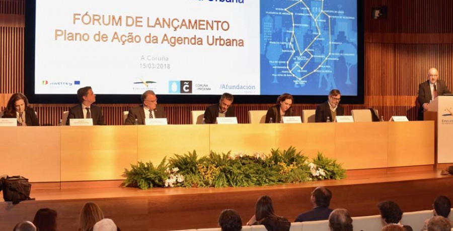 Colau y Ferreiro exigen más capacidad de acción y fondos para las ciudades