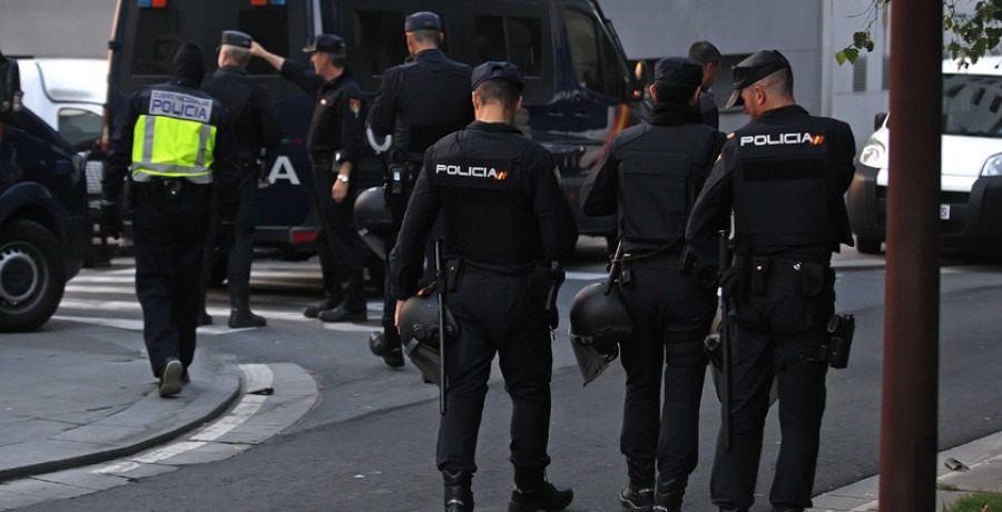 Estafaban a ancianos haciéndose pasar por policías y abogados