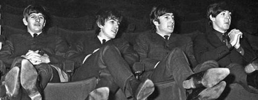 Vendido en 86.000 euros un LP de  los Beatles que Harrison regaló a un médico en 1964