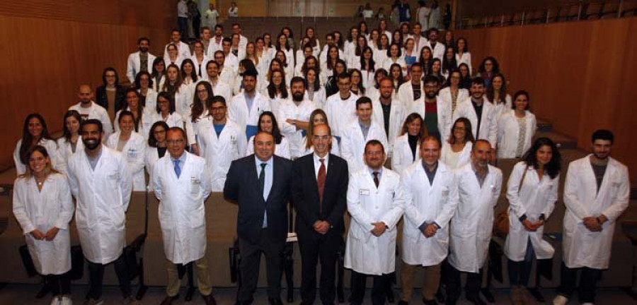 El Chuac recibe a un nuevo grupo de médicos que empiezan su especialización
