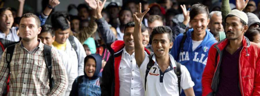 Récord de llegada de refugiados a Hungría ante el próximo cierre de fronteras