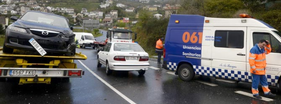 Fallece un vecino de Culleredo al volcar el coche que conducía cerca de O Incio