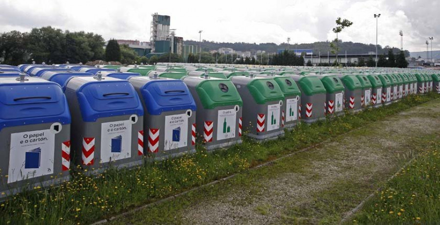 Arteixo inicia esta noche en Oseiro la instalación de dos mil contenedores de basura