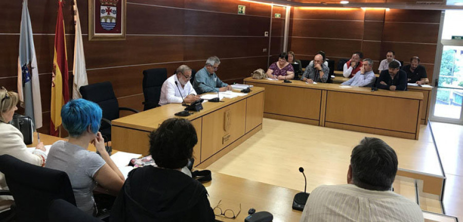 Culleredo aprueba cubrir la vía del tren en O Burgo para convertirla en senda peatonal