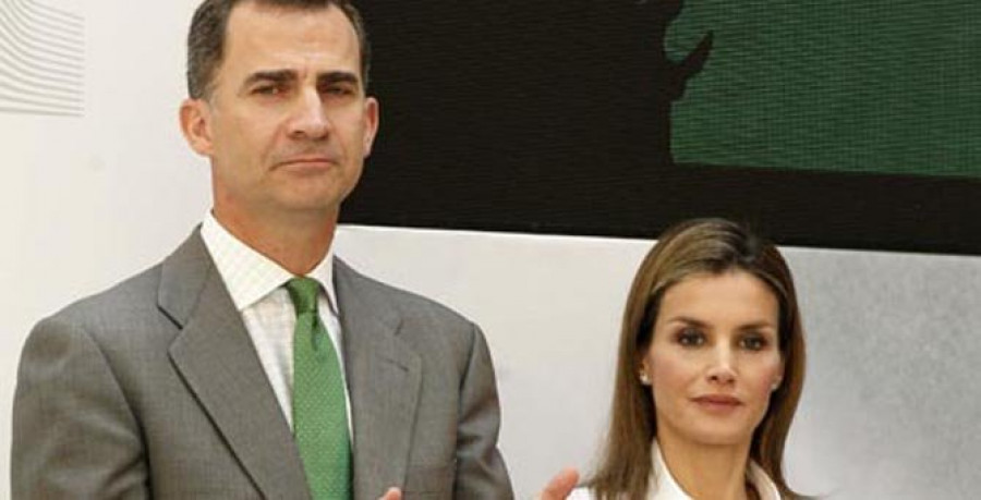 Don Felipe reinará en cuanto su padre sancione la ley de abdicación en el palacio Real