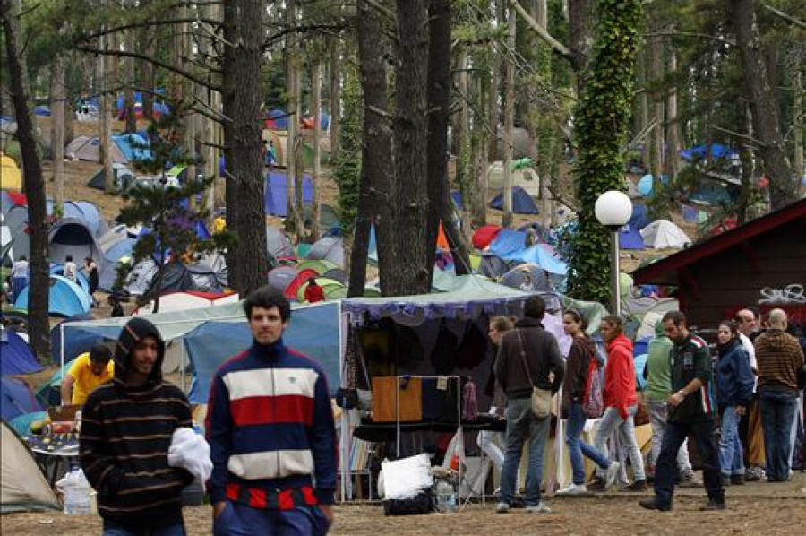 La lluvia desluce el Festival Ortigueira, en el que hoy debuta Blazin' Fiddles