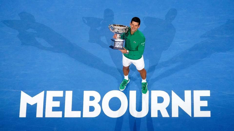Djokovic resucita, reina por octava vez  y regresa al número uno