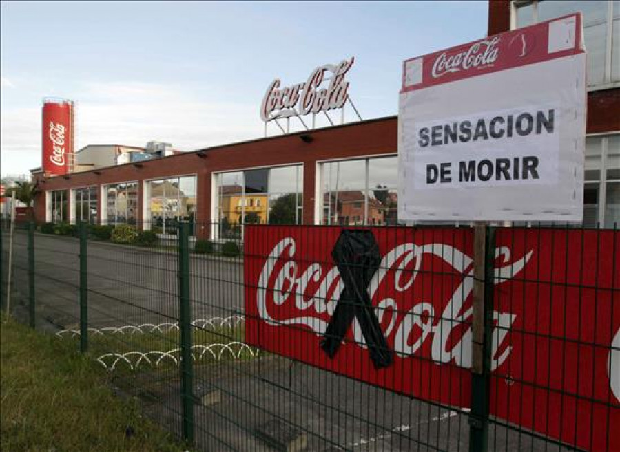 Coca-Cola ha resuelto casi 1.300 peticiones entre las más de 1.600 de su ERE