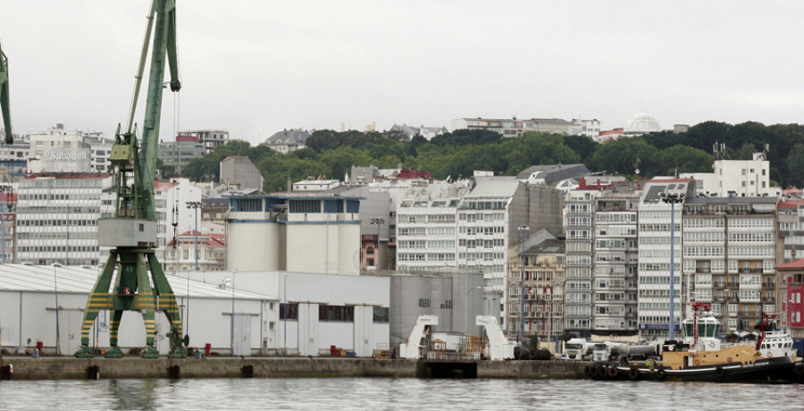 El tráfico de graneles líquidos en el Puerto se incrementó un 12% este año