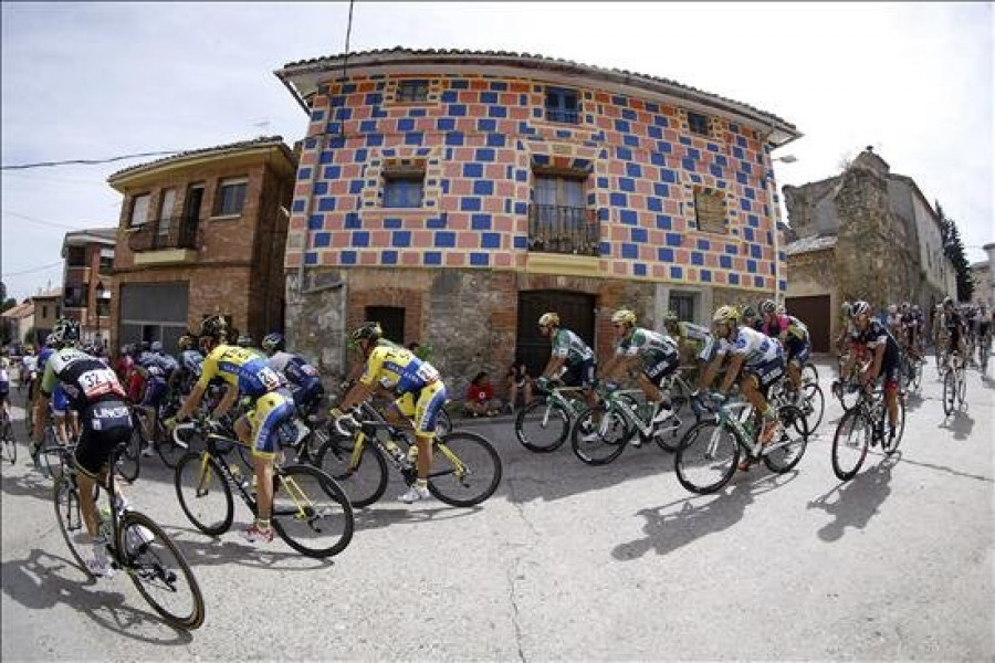 Dani Navarro gana en Cabárceno, Contador sigue líder