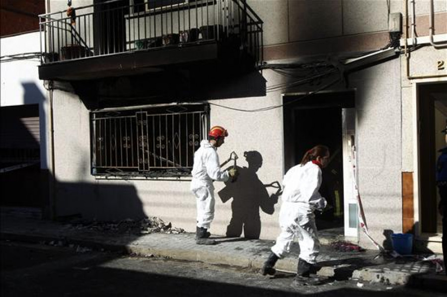 Sigue hospitalizado uno de los heridos en el incendio de Sabadell, un menor en estado grave