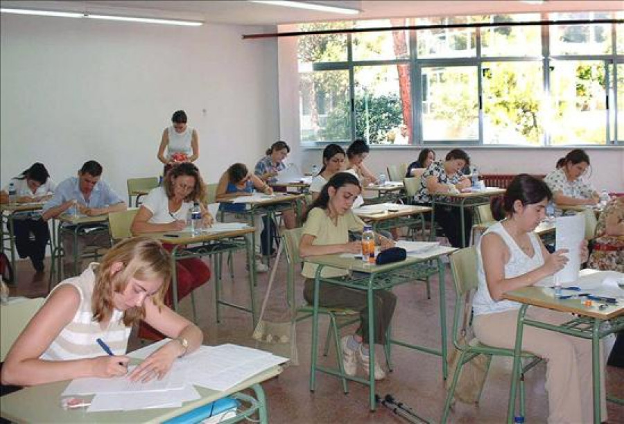 Infantil, pedagogía terapéutica, orientación y matemáticas destacan en las oposiciones de Educación para este año