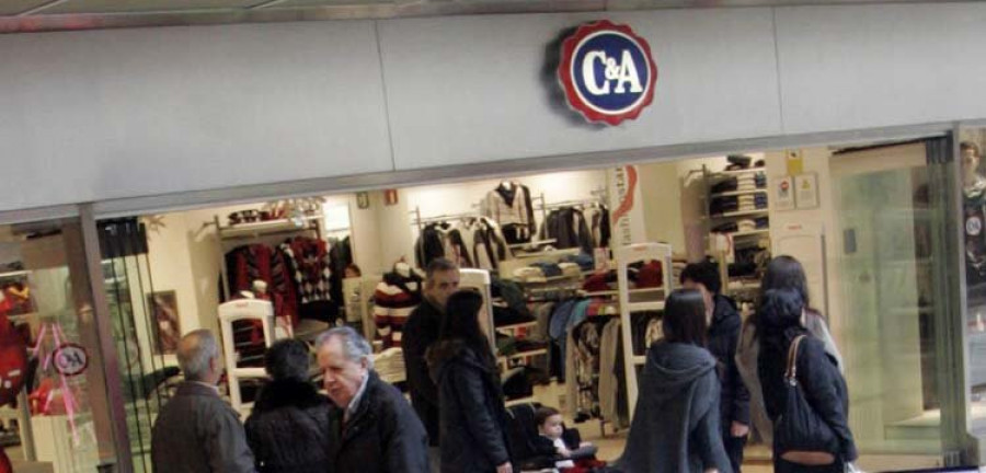 C&A justifica el cierre de sus dos tiendas 
en A Coruña con “los resultados negativos”