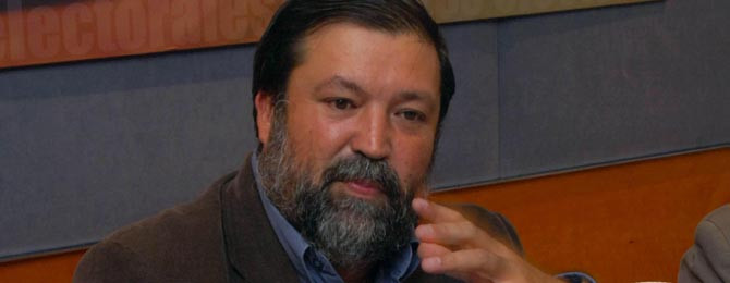 “Perdón si nestes días non collo algún teléfono”