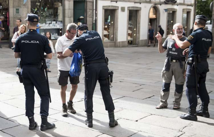 Yihadista con planes de atentar en el Apóstol, detenida en Viveiro