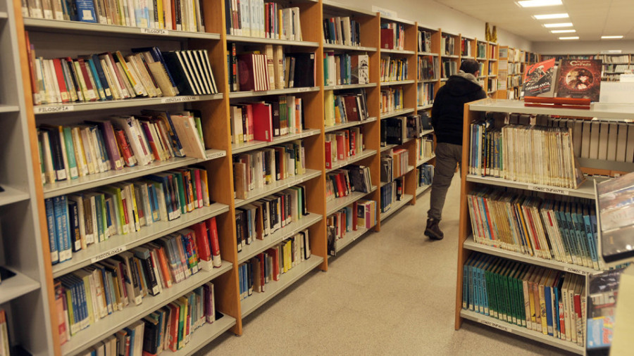 Reportaje | Treinta años de la primera biblioteca en el municipio de Arteixo