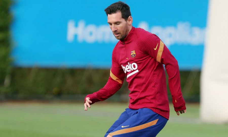 Messi entrena de forma voluntaria el día de fiesta