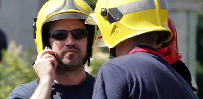 El comité de empresa de los bomberos se reúne con el PSOE antes de presentar una demanda colectiva