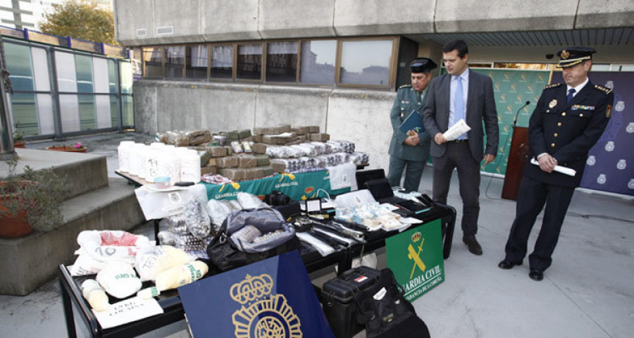 El traficante coruñés huido recibía cerca de 500 kilos de hachís al mes