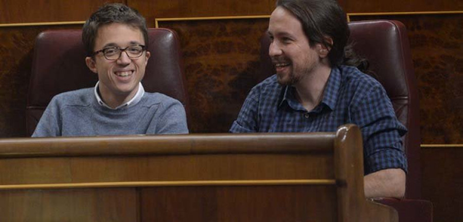 Iglesias saca pecho mientras Errejón pide que se debata primero sobre el proyecto y luego sobre las caras