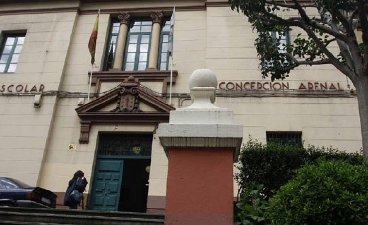 El Concepción Arenal acogerá tres murales con temática solidaria