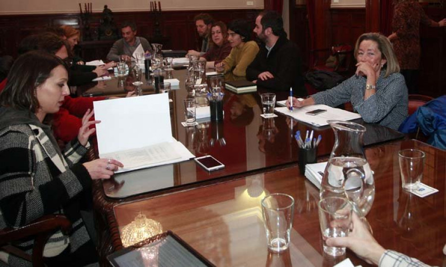 La Marea reduce su transparencia con la delegación de poderes a las concejalías
