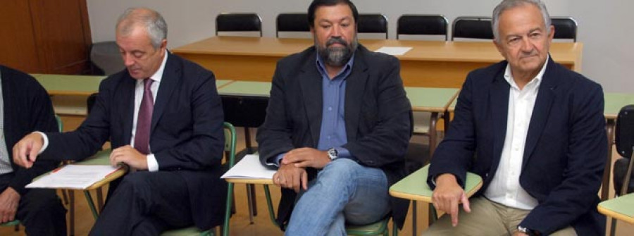 Vázquez, Caamaño y Méndez comparten jornada con pensionistas y “su” sindicato