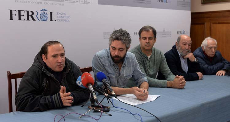 Dos barrios de Ferrol se unen para 
poner fin a la incomunicación que sufren