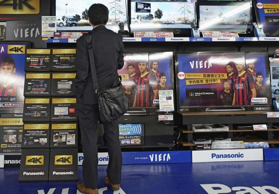 Rueda anuncia ayudas para adaptar los televisores y evitar el 'apagón' de canales no HD