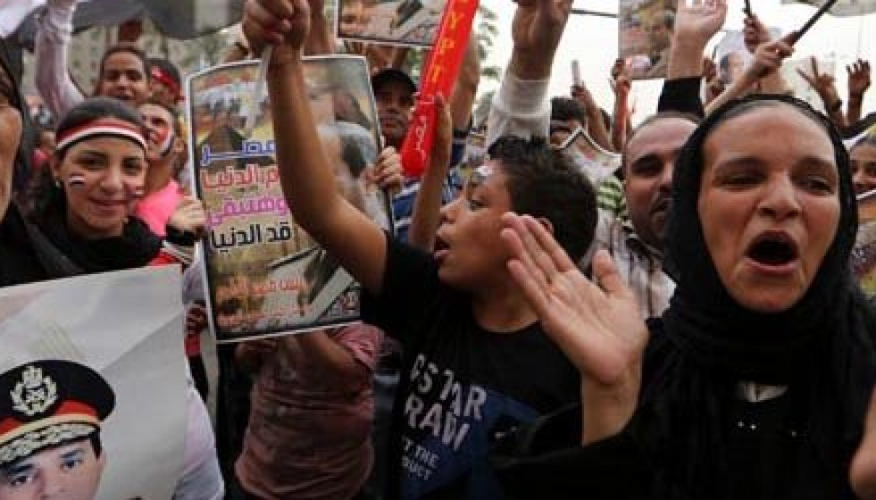 Al Sisi confirma su victoria en Egipto, mientras crecen las dudas sobre la participación