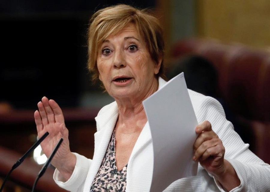 Celia Villalobos deja la política