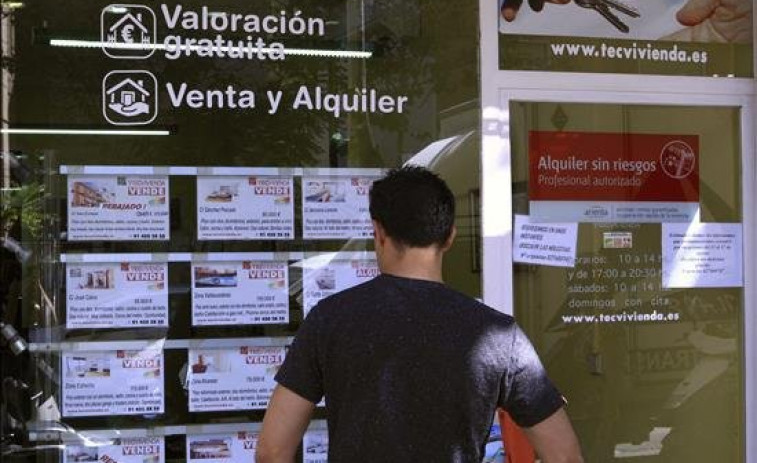 Comprar una casa se come más del 36% del salario y alquilarla aún más, un 43%