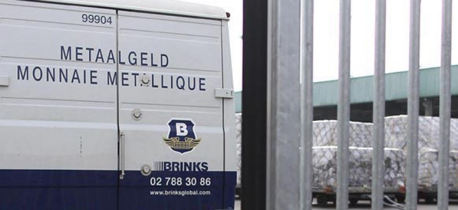 Los ladrones de diamantes  en el aeropuerto de Bruselas  iban disfrazados de policías