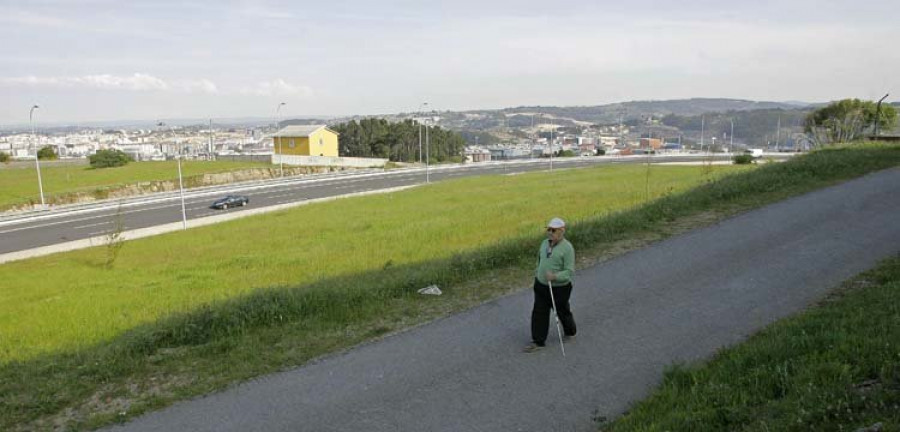 Una carretera que separa dos historias paralelas