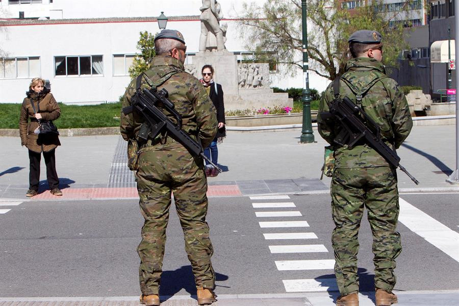 La Brilat despliega efectivos en Ourense, Pontevedra, Soutomaior y Salceda