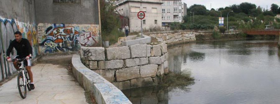 La pesca de anguila en el río Mero se limita esta temporada a 15 kilos por persona y día