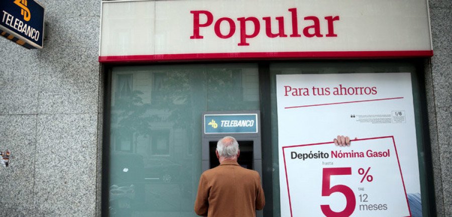 El ministro De Guindos insiste  en que Banco Popular es solvente