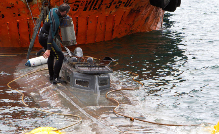 Doce detenidos por fabricar narcosubmarinos como el hallado en Galicia en 2019