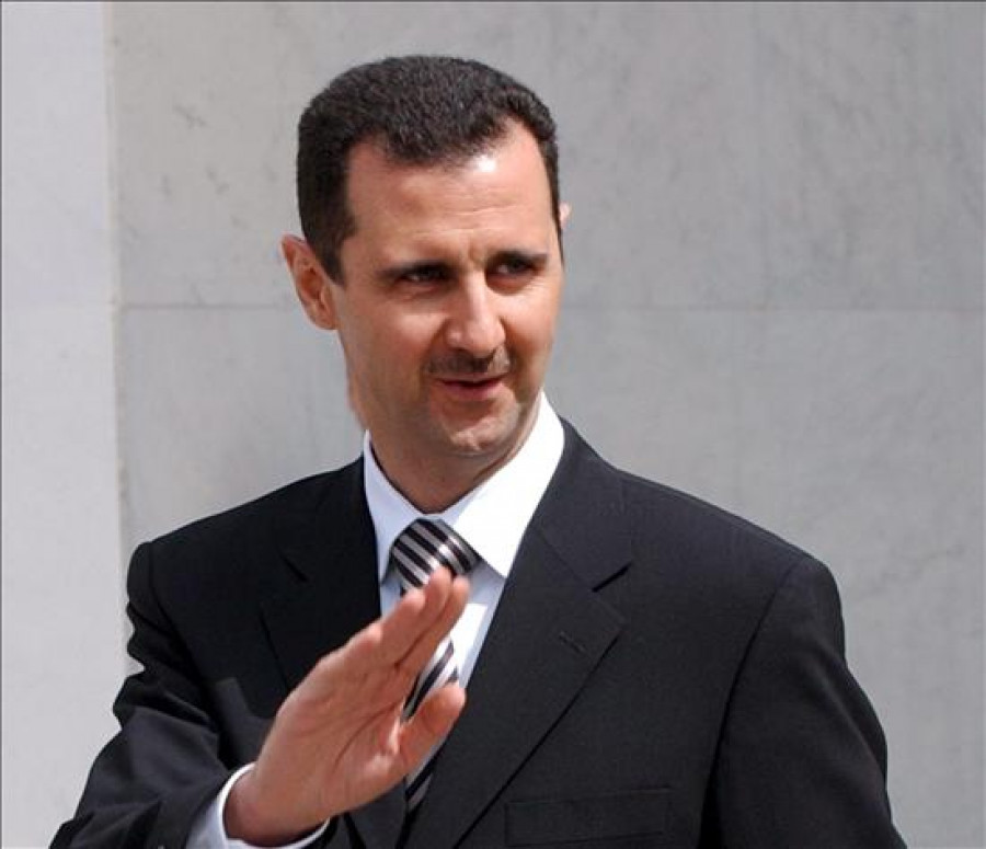 Al Asad califica de "insulto" la acusación de que emplee armas químicas