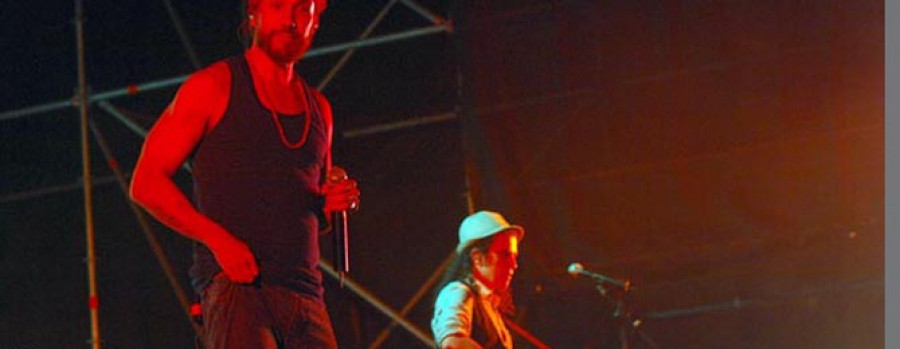 Macaco consiguió levantar casi 12.000 manos en la plaza de María Pita