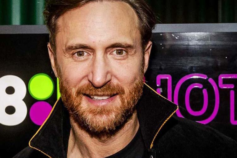 David Guetta, el DJ que popularizó la música electrónica, cumple 50