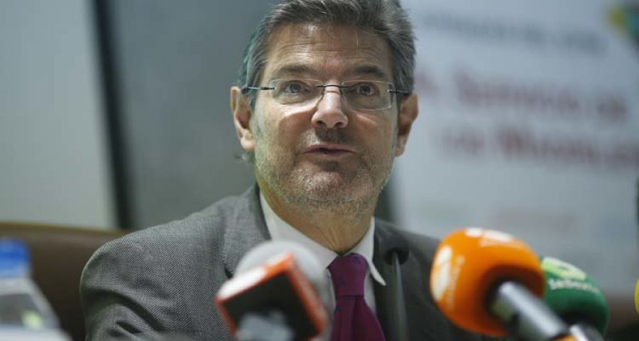 Catalá y los fiscales se enfrentan por 
la causa contra el presidente de Murcia