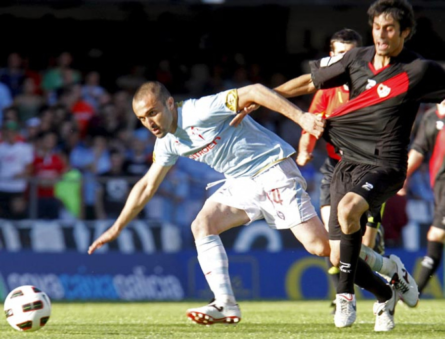 Cristian Bustos: “Guardo bonitos recuerdos de mi época en el Valencia”