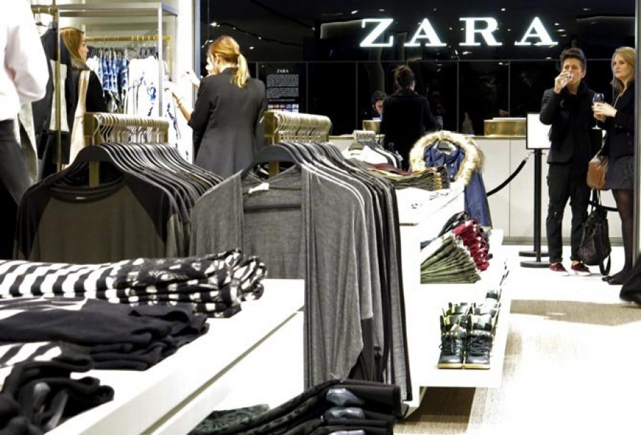 Zara abre las puertas de una tienda emblemática de seis  pisos en el centro de Hong Kong