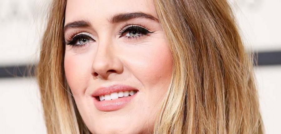 La cantante Adele rechaza participar en la Super Bowl 2017
