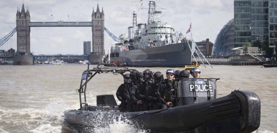 Refuerzan el despliegue policial en Londres con otros 600 agentes armados por la amenaza terrorista