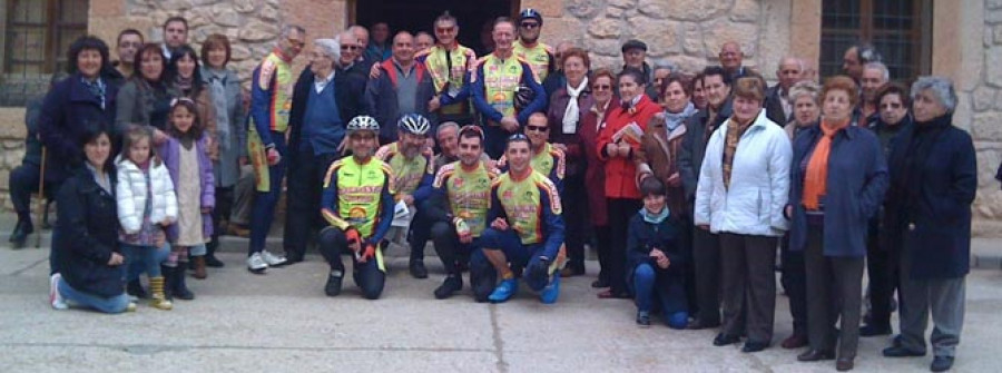 El Club Ciclista Riazor logra culminar  en tres días la marcha Coruña-Coruña