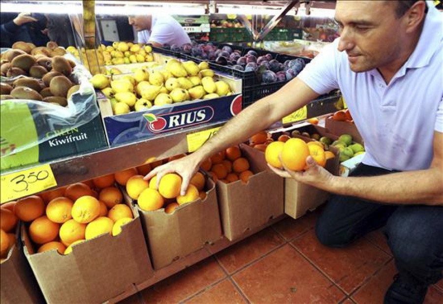 La dieta mediterránea con nueces reduce un 30 por ciento el riesgo de infarto o ictus